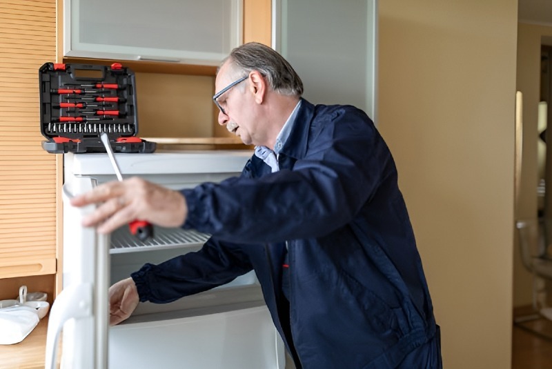 Refrigerator repair in Santa Clarita